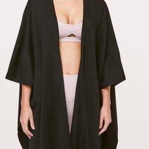 NWT- Lululemon Free to Coast Wrap